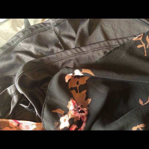 Lane Bryant Off the Shoulder Top - Picture 6 of 6